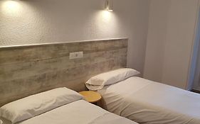 Hostal Ginebra -Madrid Centro Gran Via Sol-